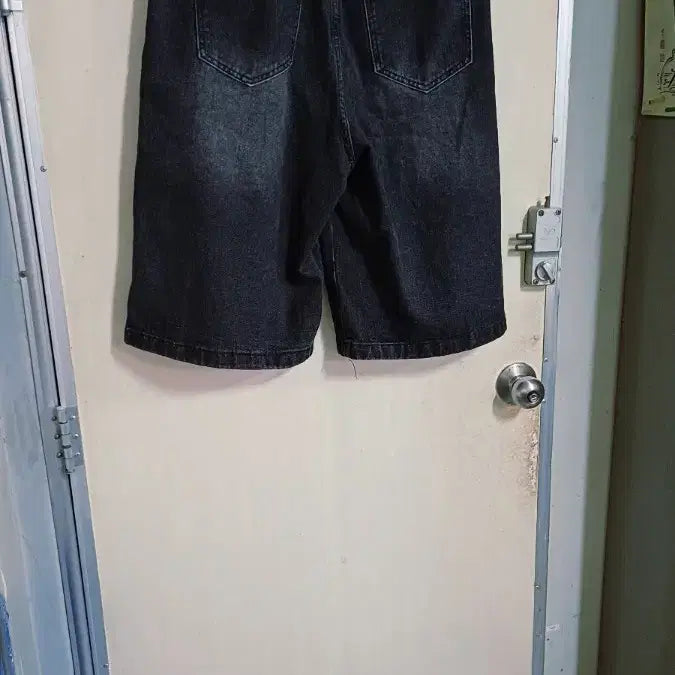 [BUNJANG] Factory Men's Blue Denim Shorts Size 34 / 팩토리남성청반바지34싸이즈