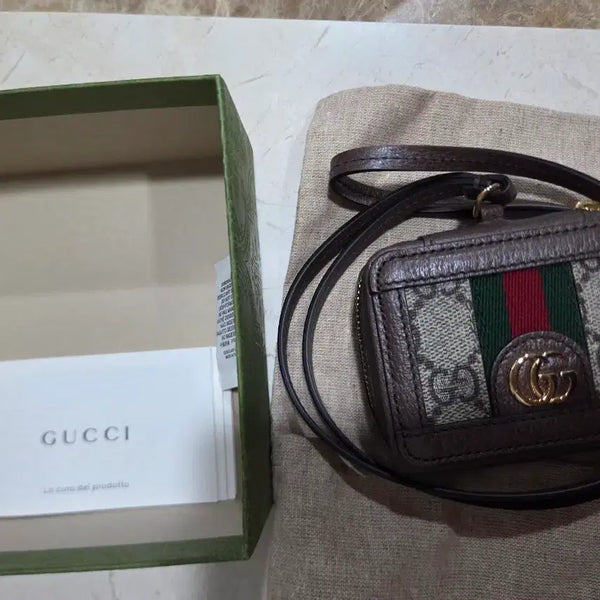 [BUNJANG] Gucci Ophidia GG AirPods Pro Case Coin Wallet / 구찌 오피디아 GG 에어팟 프로 케이스 코인지갑 겸용 675988