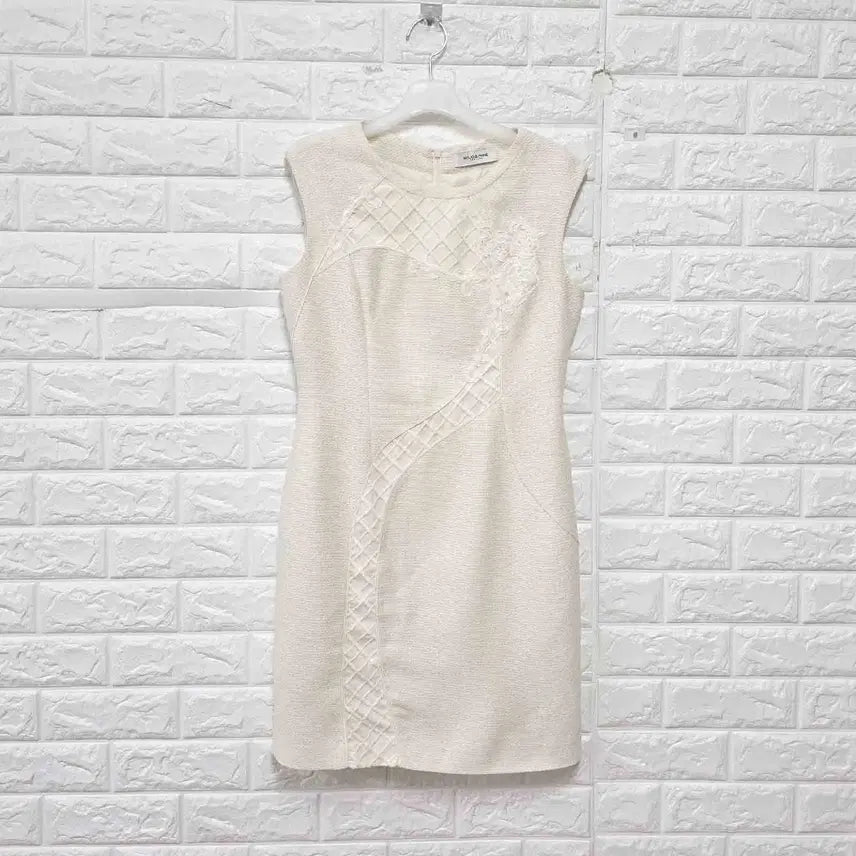 [BUNJANG] M Mojoe Spin White Sleeveless Dress E56 / M 모조에스핀 화이트 민소매 원피스 E56
