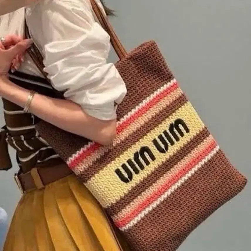 [BUNJANG] Raffia Tote Bag with Red Stripe Accent / 라피아 토드백