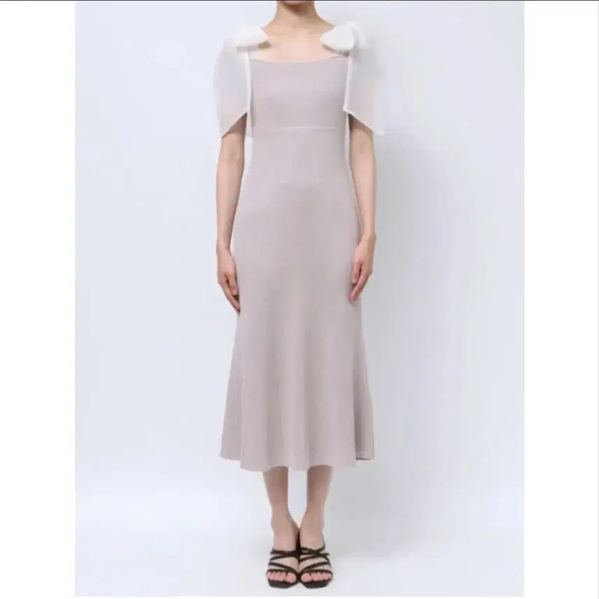 [BUNJANG] Snidel Off-the-Shoulder Ribbon Long Dress / 스나이델 오프숄더 리본 롱 원피스