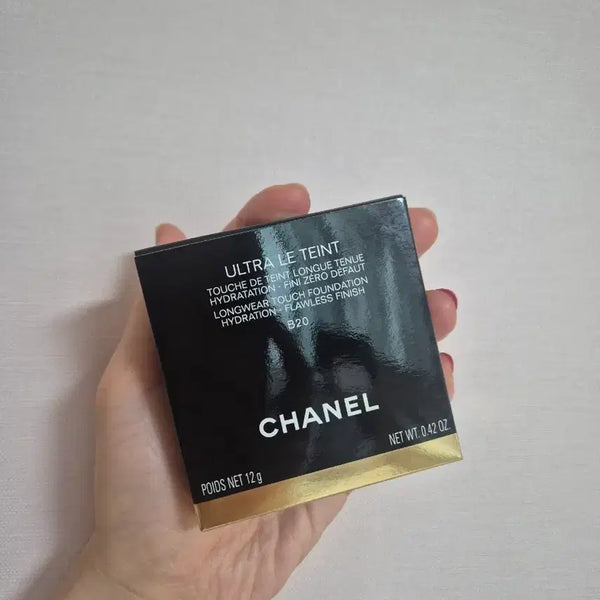[BUNJANG] Chanel Ultra Le Teint Longwear Touch Foundation Cushion Pact B20 / 새상품 샤넬 울트라 르뗑 롱웨어 터치 파운데이션 쿠션팩트b20
