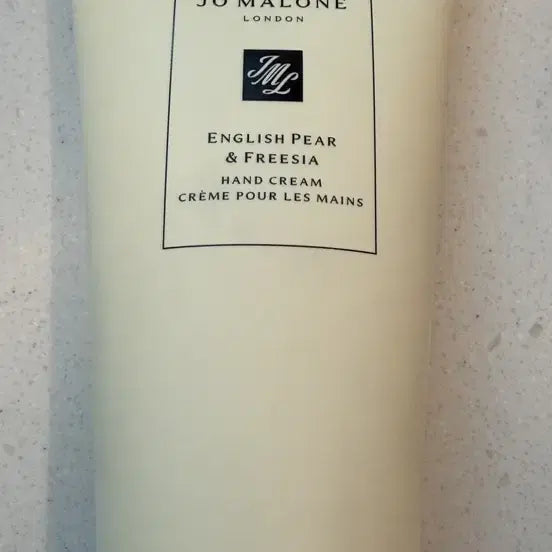 [BUNJANG] Jo Malone English Pear & Freesia Hand Cream / 정가 4.6만원 새상품 조말론 잉글리시 페어 앤 프리지아 핸드크림