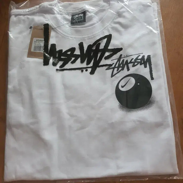 [BUNJANG] Stussy Nike 8 Ball T-Shirt White M / 스투시 나이키 8볼 반팔 티셔츠 화이트m