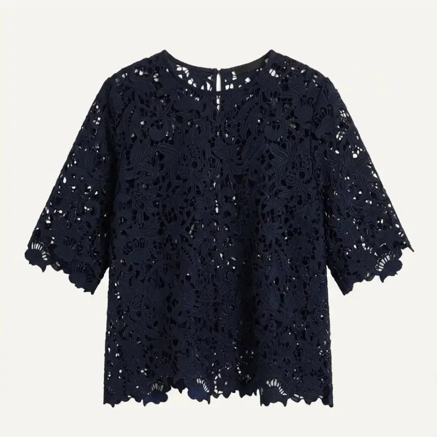 [BUNJANG] ZARA Lace Embroidered Short Sleeve Blouse / 자라 레이스 자수 반팔 블라우스