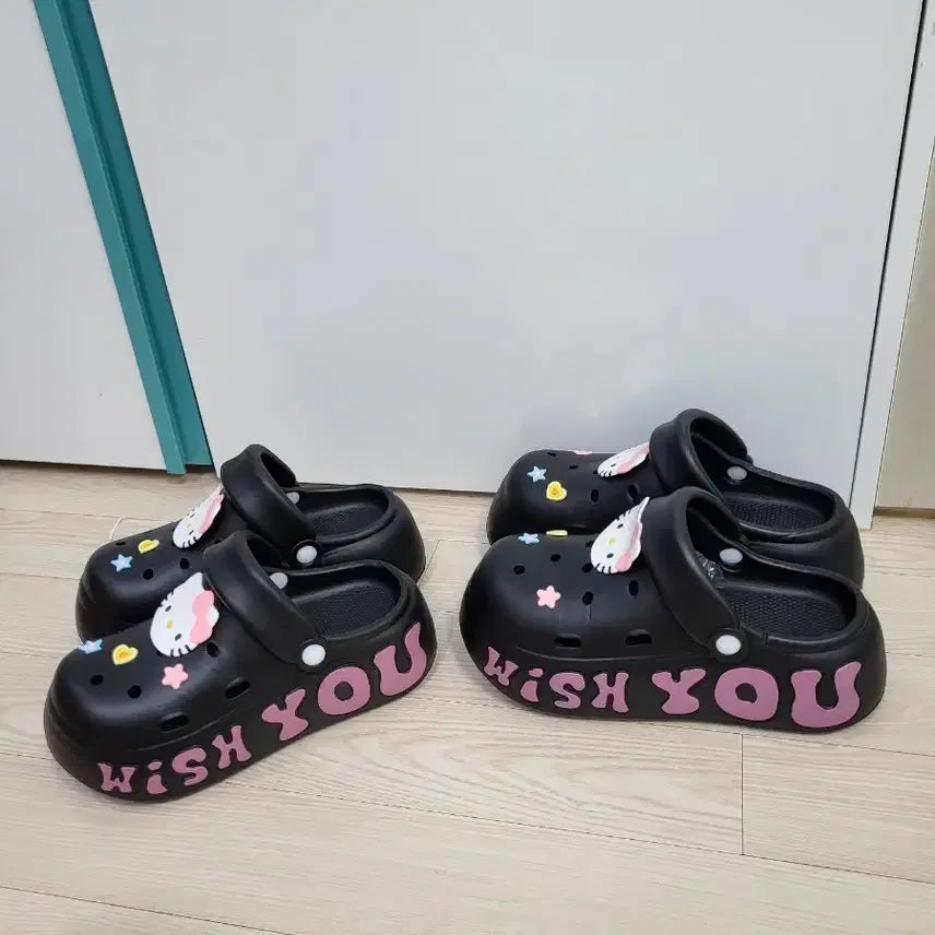 [BUNJANG] Hello Kitty Black Mule Slippers / 헬로키티 블랙 뮬 슬리퍼 (36-37/235, 40-41/255) 새상품
