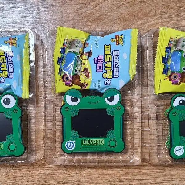 [BUNJANG] Toy Story Lilypad Drawing Pad Keychain 3-Set / 토이스토리 릴리패드 드로잉패드 키링 키체인 3종세트 정가판매 캔디포함
