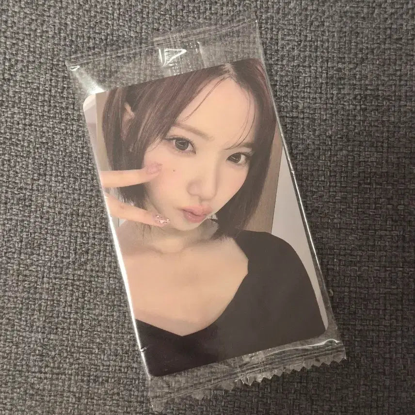 [BUNJANG] Ktown4u Jiwoo Focus Photocard / [미개봉] 하츠투하츠 하투하 지우 포커스 케타포 포카 포토카드 미공포
