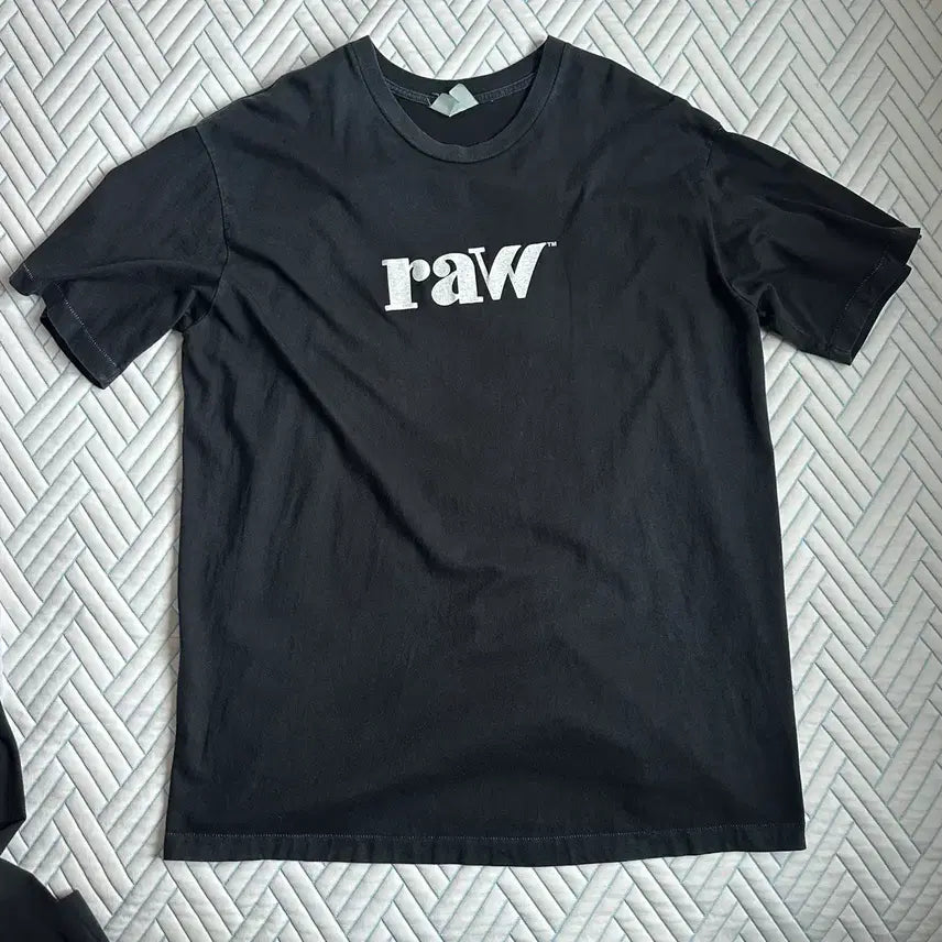 [BUNJANG] Blind Files Kurt Cobain Short Sleeve T-Shirt Size 2 / 블라인드파일즈 커트코베인 반팔 2사이즈