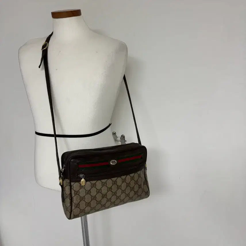 [BUNJANG] Gucci GG Supreme Shoulder Bag Brown / 정품 구찌 GG 슈프림 숄더백 브라운