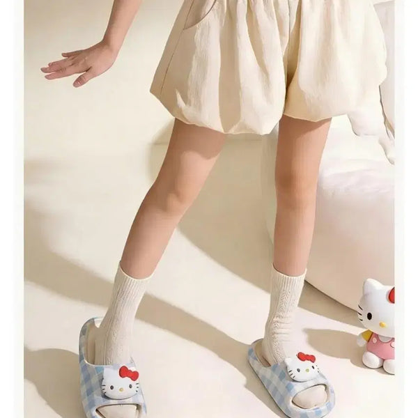 [BUNJANG] Hello Kitty Checkered Pattern Slippers (260mm) New / 헬로키티 체크 패턴 슬리퍼 260 새상품
