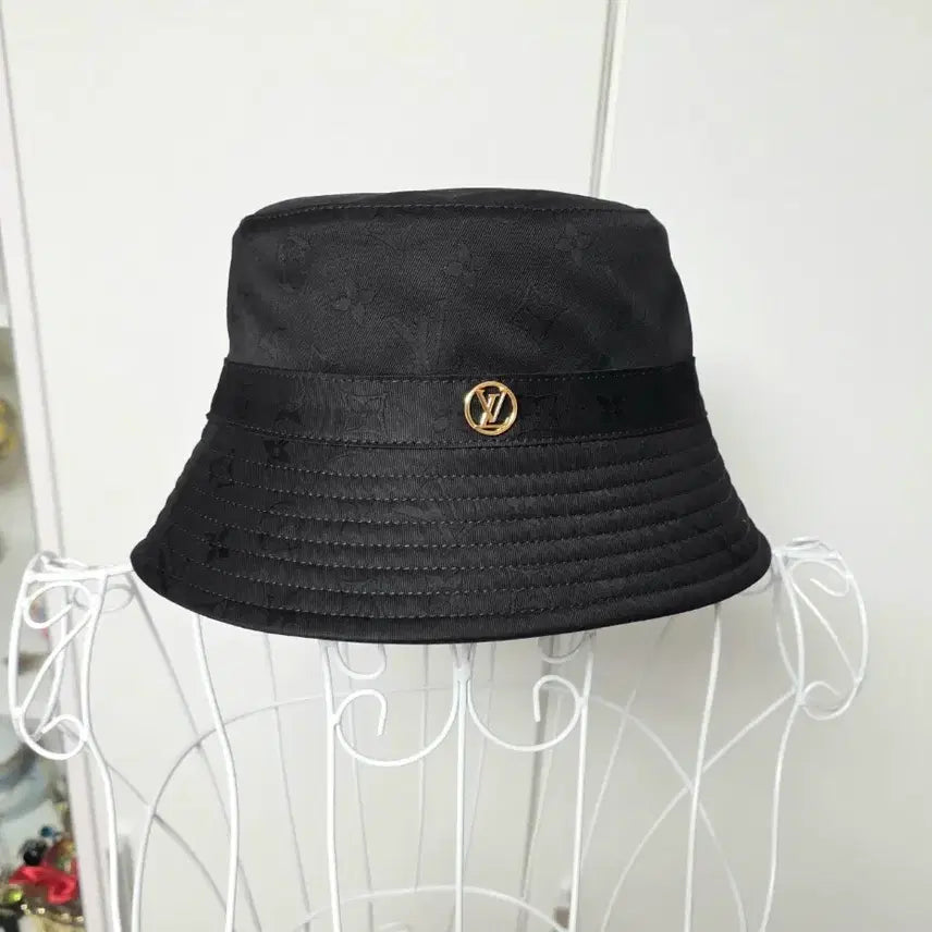[BUNJANG] Louis Vuitton Monogram Bucket Hat / 루이비통 Louis Vuitton M7961M 버킷햇