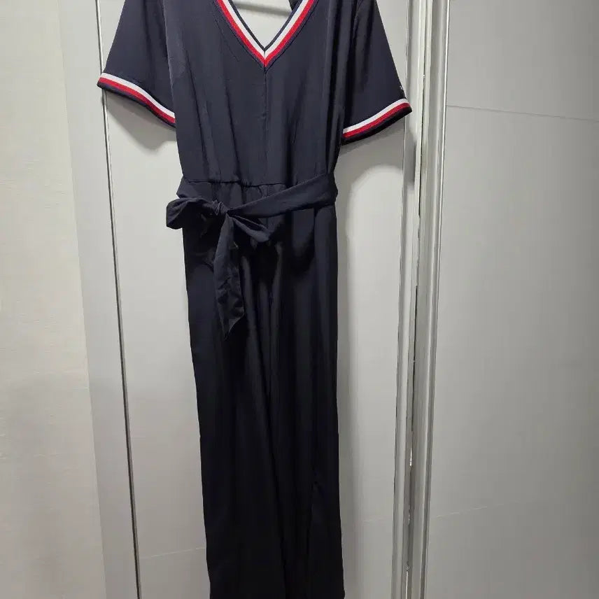 [BUNJANG] Tommy Hilfiger Jumpsuit Navy / (새상품) 타미 힐피거 점프슈트 <무료배송>