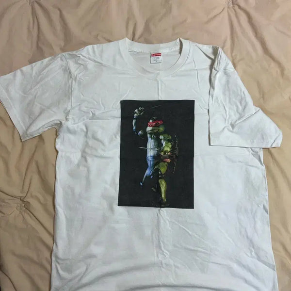[BUNJANG] Supreme 21ss Raphael T-Shirt (Ninja Turtle) - White, Size L / [L] 21ss 슈프림 라파엘 티셔츠 (닌자 터틀)