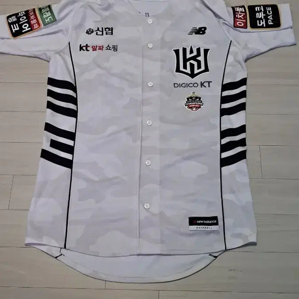 [BUNJANG] Um Sang-baek Game-Worn Uniform KT Wiz / kt위즈 시절 엄상백 실착유니폼 팝니다