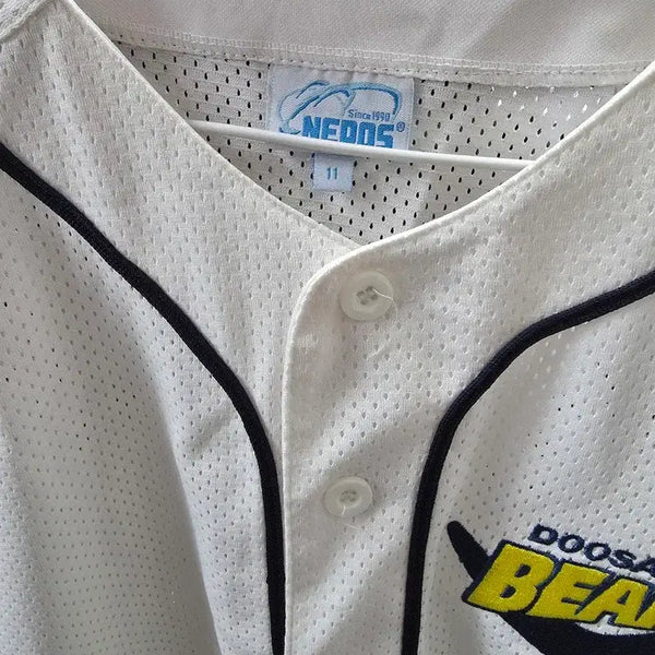 [BUNJANG] Doosan Bears #11 Baseball Jersey (Size 90) / 두산베어스 유니폼 11호.  90싸이즈. 입으면될듯요