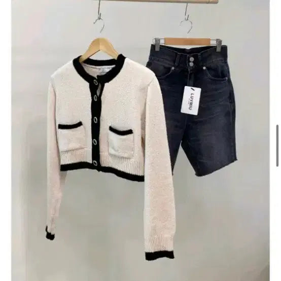 [BUNJANG] LOVE MEOW Knit Cardigan / 러브미우 니트 가디건