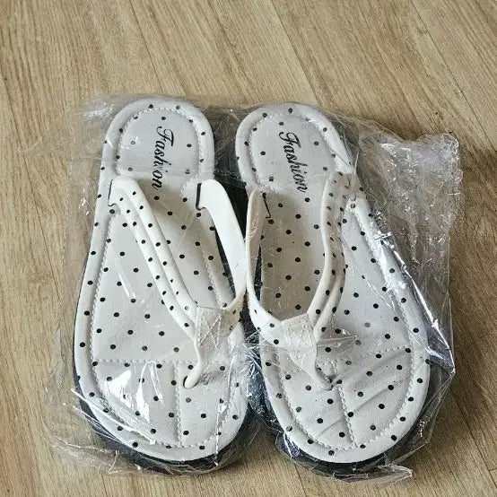 [BUNJANG] Fashion Water Drop Pattern Flip-Flops / 패션 물방울 무늬 쪼리