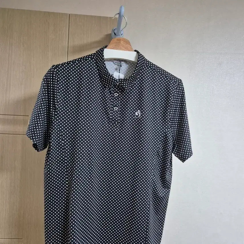 [BUNJANG] KYJ Golf Wear Short-Sleeve Polo T-Shirt / KYJ 골프웨어  반팔 카라티
