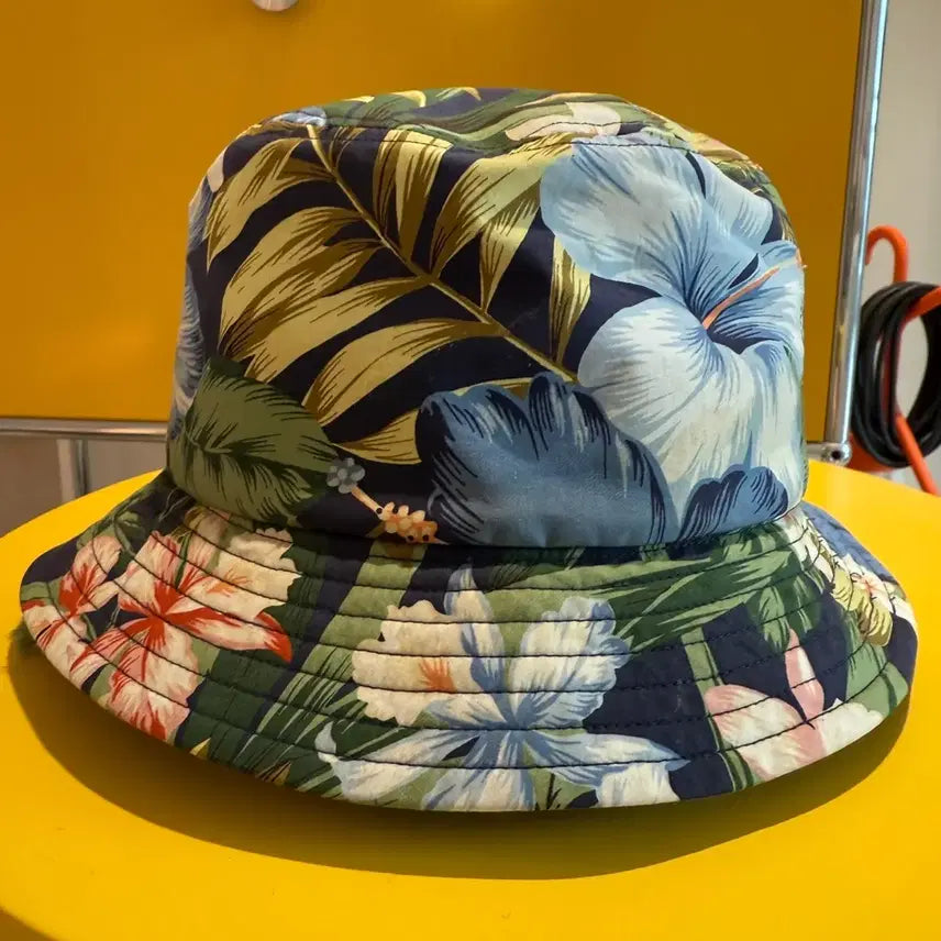 [BUNJANG] Gitman Bros Tropical Flower Pattern Bucket Hat Navy Multi 61cm / 짓먼브로스 BUCKET HAT (61 cm)