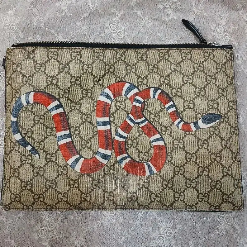 [BUNJANG] Gucci Python Clutch / 구찌 뱀피 클러치