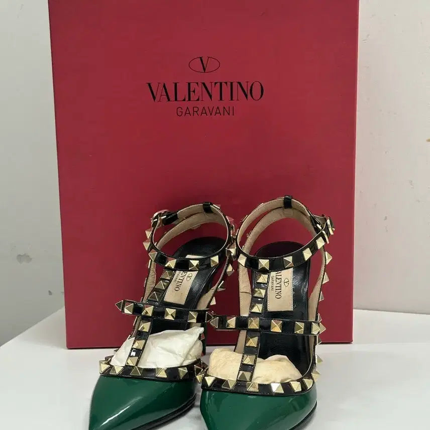 [BUNJANG] Valentino Rockstud Mules Heels Green / 발렌티노 락스터드 뮬 힐 그린
