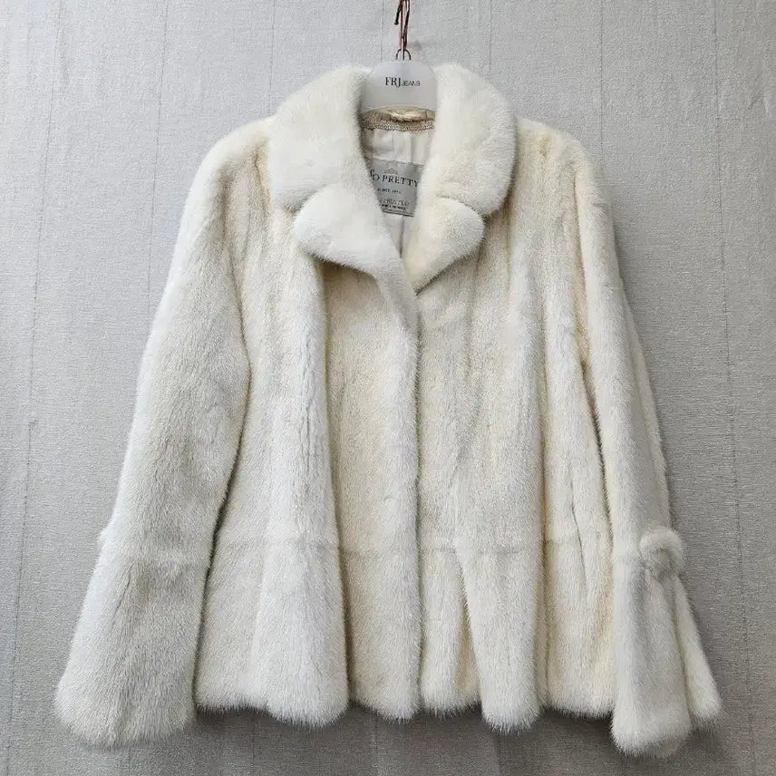 [BUNJANG] Geunhwa Furs Copenhagen Mink Coat Ivory / 근화모피 코펜하겐퍼 아이보리 밍크코트