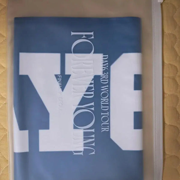 [BUNJANG] DAY6 Forever Young (25) Made Zone Gift Slogan / 데이식스 포에버영(25) 마데존 기프트 슬로건
