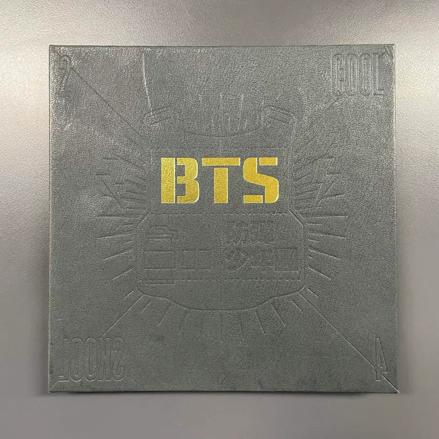 [BUNJANG] BTS Single Album 1st Album [2 Cool 4 Skool] / 방탄소년단 (BTS) - 싱글앨범 1집 [2 Cool 4 Skool] -