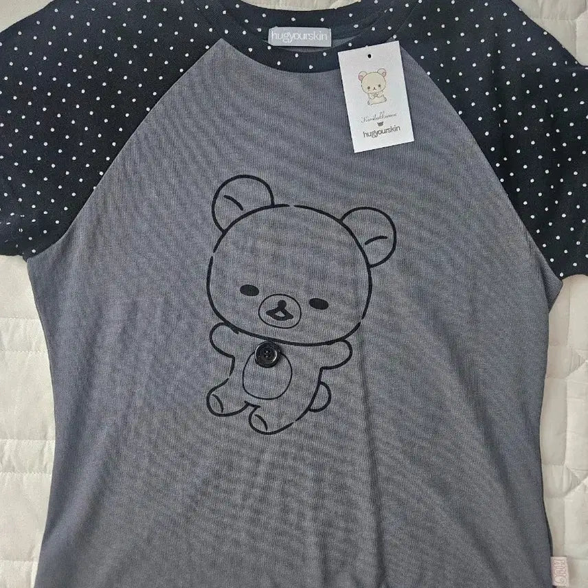 [BUNJANG] Hug Yourskin Rilakkuma Short-Sleeve T-Shirt / 허그유어스킨 리락쿠마 반팔티