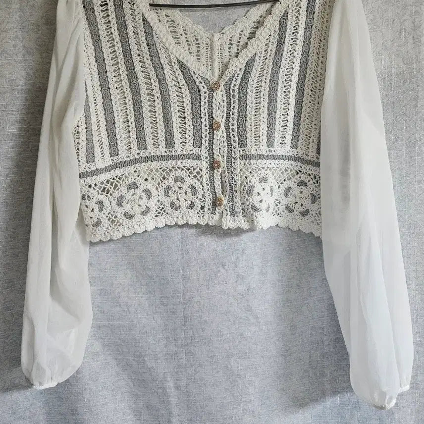 [BUNJANG] Crochet See-Through Blouse / 크로셰 시스루 블라우스