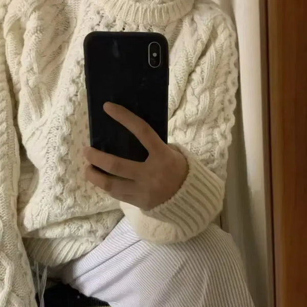 [BUNJANG] Ivory Cable Knit Sweater / 아이보리 케이블 니트 스웨터