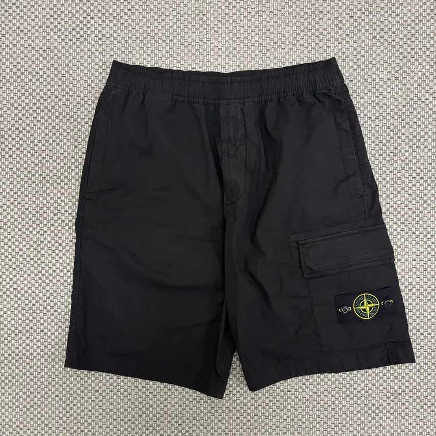 [BUNJANG] Stone Island Bermuda Cargo Shorts Black Size 30 / [30]스톤아일랜드 버뮤다 카고 반바지