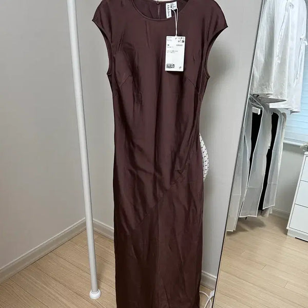 [BUNJANG] And Other Stories Deep Chocolate Brown Viscose Rayon Dress / [미착용새상품/택o] 앤아더스토리즈 딥초코 브라운 비스코스 레이온 드레스