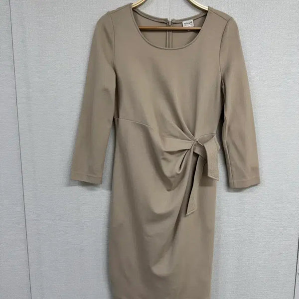 [BUNJANG] Giorgio Armani Collezioni Knot Midi Dress / 아르마니 콜레지오니 매듭 미디 원피스
