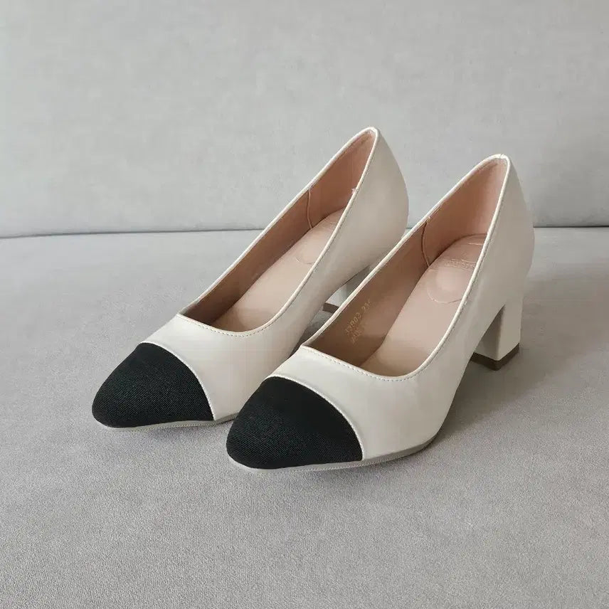 [BUNJANG] Cushioned Toe Cap Accent Heeled Shoes (235) / 새상품 쿠션최강 앞코 배색 구두 235