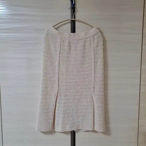 [BUNJANG] Lang Lang Collection Punching Knit Skirt Beige Size 64 / 한섬 랑방컬렉션 펀칭니트 스커트