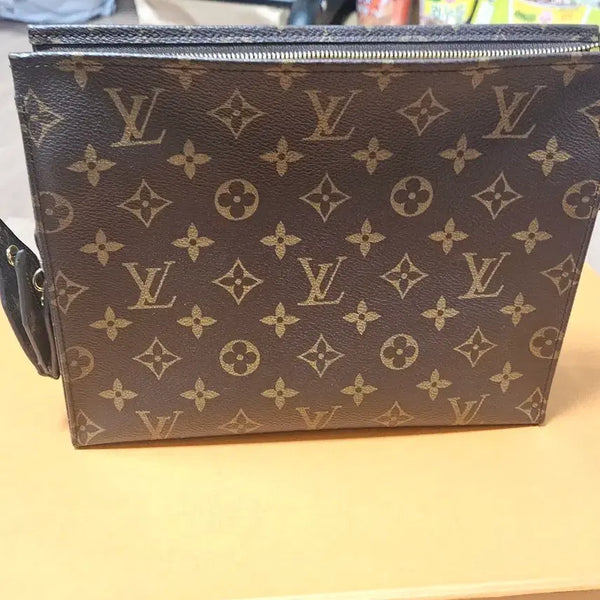 [BUNJANG] Louis Vuitton Monogram Toiletry Pouch 26 / 루이비통 모노그램 토일렛 26