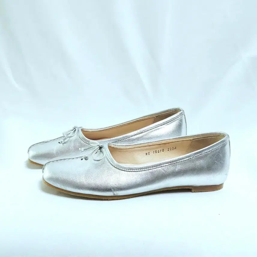 [BUNJANG] Maison Blanche Silver Handmade Ribbon Ballet Flats / 메종블랑쉬 실버 핸드메이드 리본 플랫슈즈