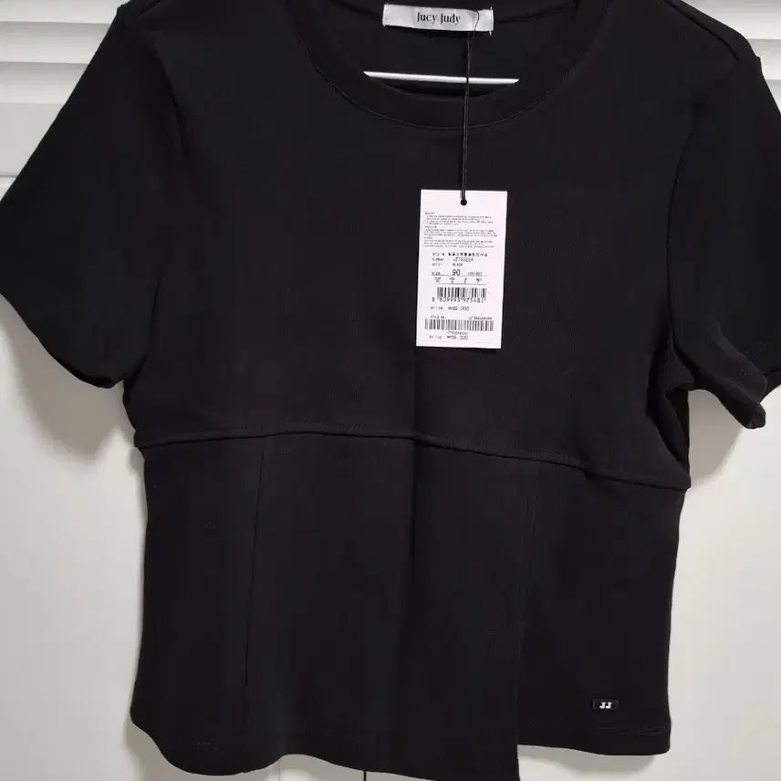 [BUNJANG] Jucy Judy Black Cropped Short-Sleeve T-Shirt M / JUCY JUDY 블랙 크롭 반팔티 M(90)