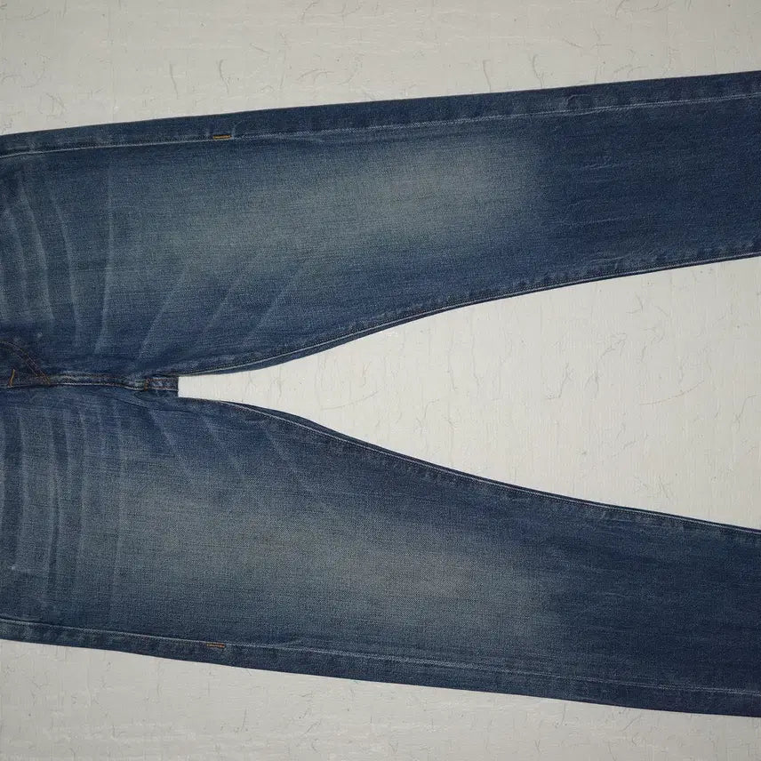 [BUNJANG] True Religion Slim Fit Washed Jeans (Size 30) / (30사이즈)트루릴리젼 청바지