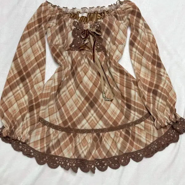 [BUNJANG] Liz Lisa Strawberry Chocolate Check Off-Shoulder Tunic Dress / 리즈리사 딸기초코 체크 오프숄더 튜닉 원피스 라떼 히메 갸루 러블리 로걀
