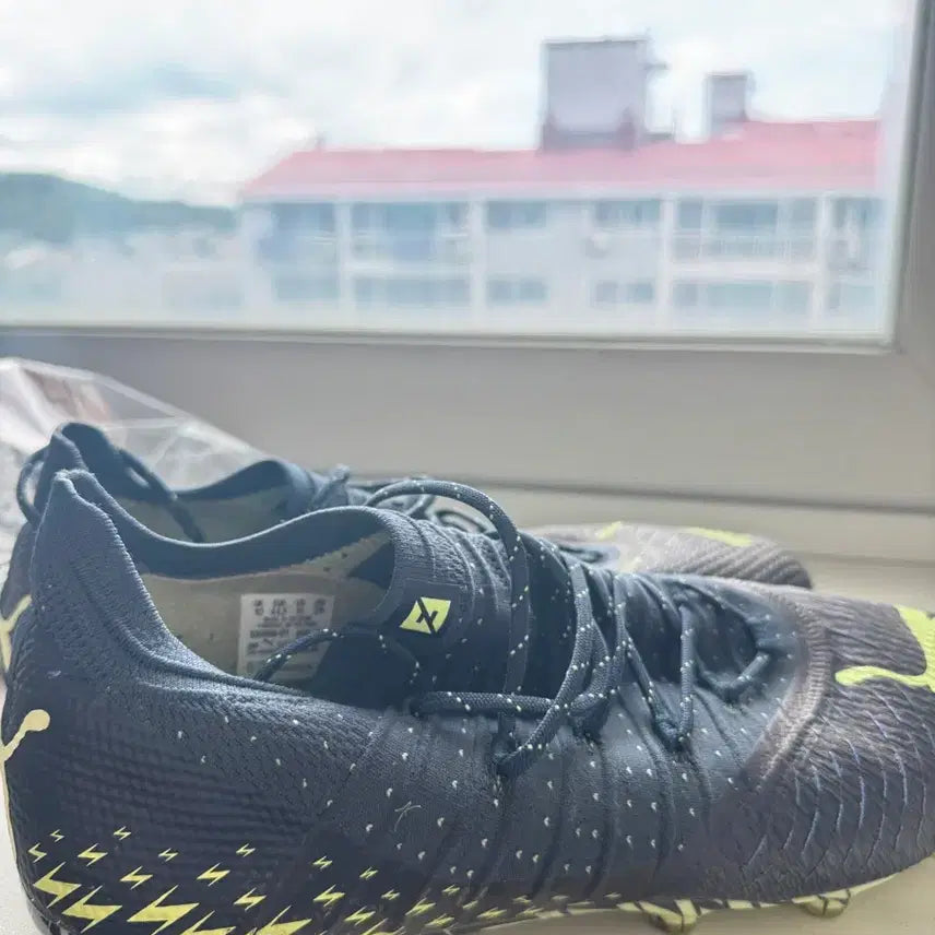 [BUNJANG] Puma Future Top-Tier AG/FG Soccer Cleats 290 / 퓨마 퓨처 최상급 ag/fg 290