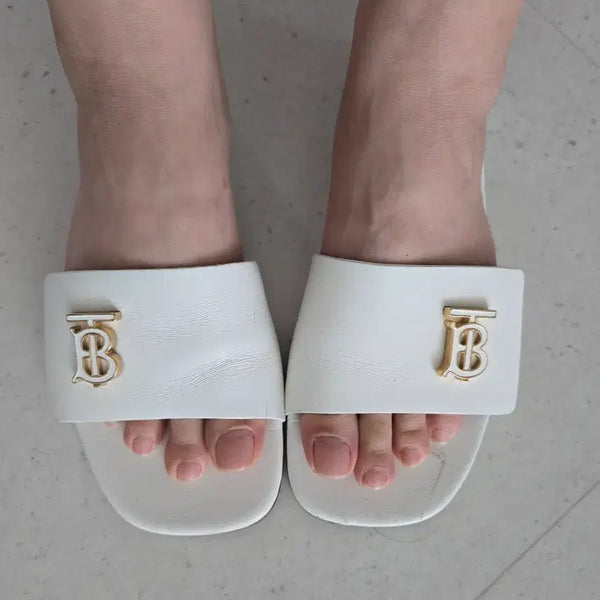 [BUNJANG] Burberry Sandals / 정품)버버리샌들