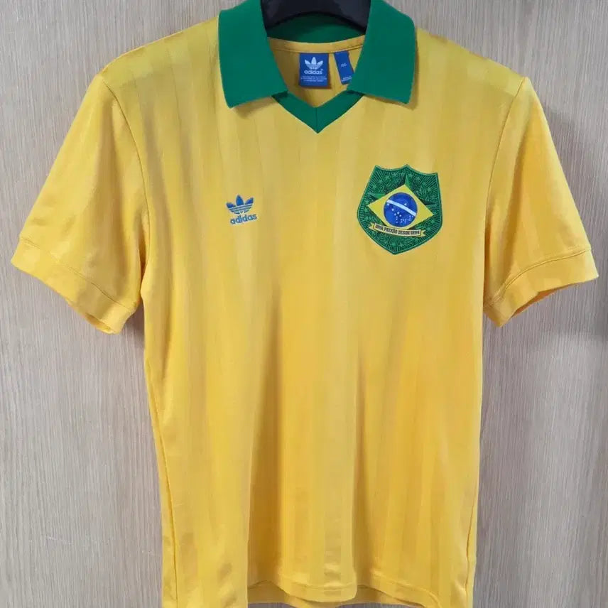 [BUNJANG] Adidas Brazil National Team Retro Pele Football Jersey / (착샷) 아디다스 브라질 국가대표 유니폼 레트로 펠레