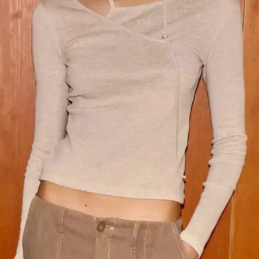 [BUNJANG] ZARA Faux Double Buckle T-Shirt / 자라 페이크 더블 버클 티셔츠