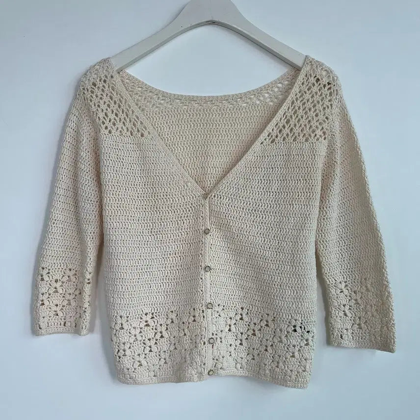 [BUNJANG] FREE'S PHRASE Ivory Crochet Cardigan (Size M) / FREE'S PHRASE 아이보리 크로셰 가디건 M
