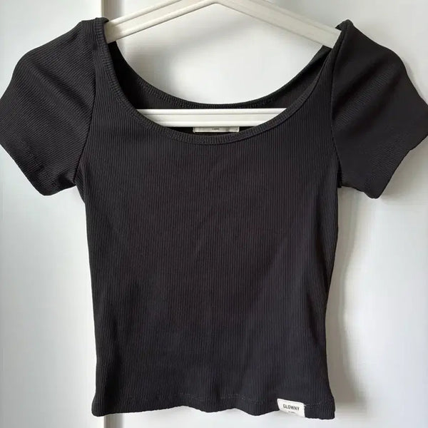[BUNJANG] Glowny Classic T-shirt / 글로니 클래식 티셔츠