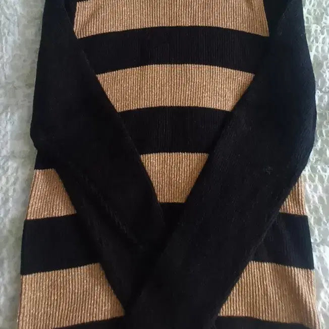[BUNJANG] Polo Ralph Lauren Striped Turtleneck Sweater / 폴로 랄프로렌 골드 블랙 줄무늬 터틀넥 스웨터