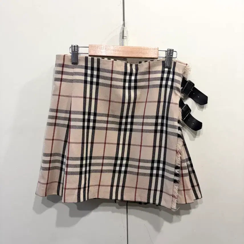 [BUNJANG] Burberry London Nova Check Buckle Skirt / 버버리 런던 노바 체크 버클 스커트